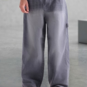 Relaxed Fit Jean – Dark Grey